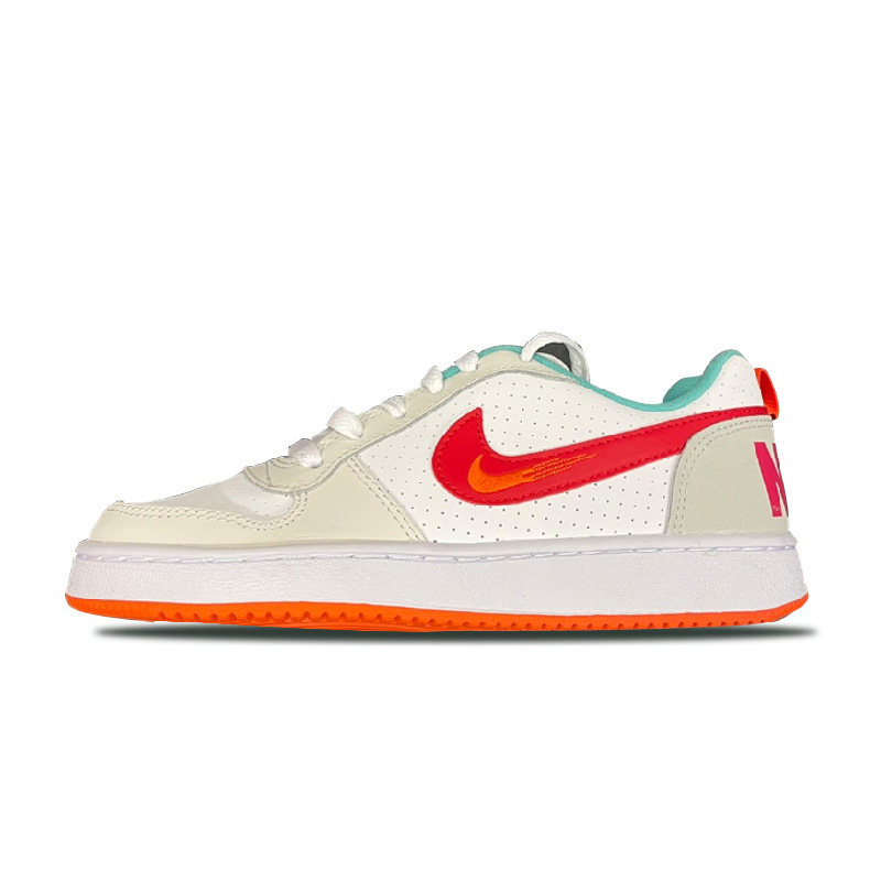 Nike新年双勾系带女子COURT板鞋