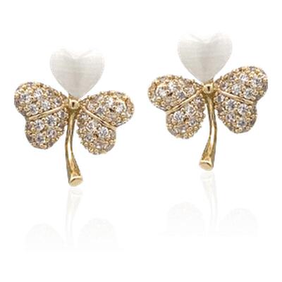 Chomel幸运心形三叶草耳钉