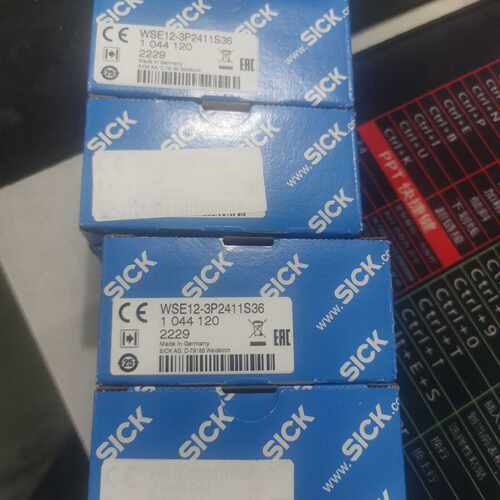 议价Schneider 交换机 MCSESU053FN0
