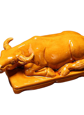 卧牛小摆件黄色陶瓷牛摆件