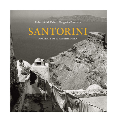 【预售】Santorini 圣托里尼:一个消失时代的写照 英文原版摄影集 黑白摄影风光人文记录