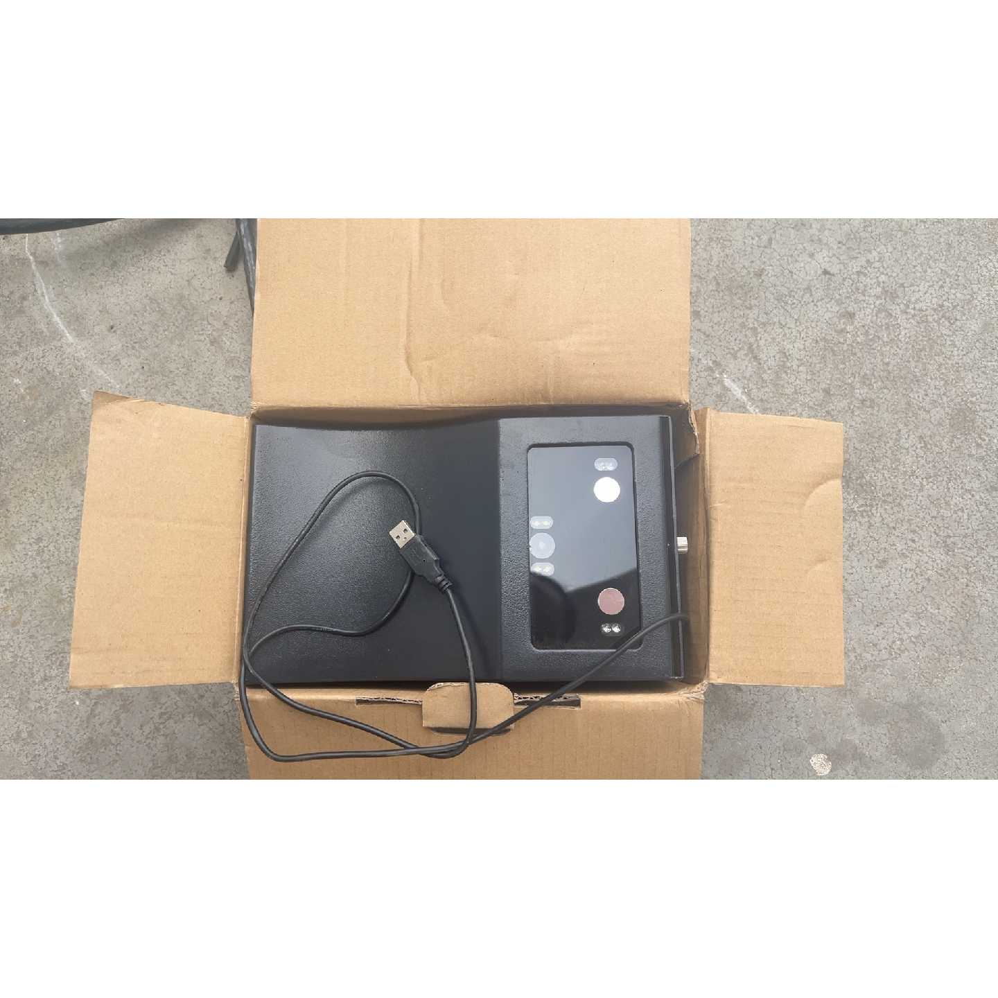 议价艾瑞特虹膜仪。全新带原包装 单价320 有6只