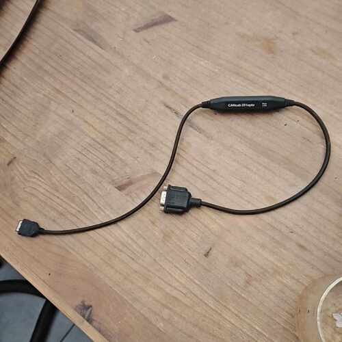 咨询后拍VECTOR CAN总线连接线，型号CANcab 251op
