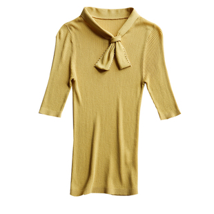 干爽 舒适 贴身细腻无扎刺感 养眼多色 钉珠领结修身中袖针织衫女