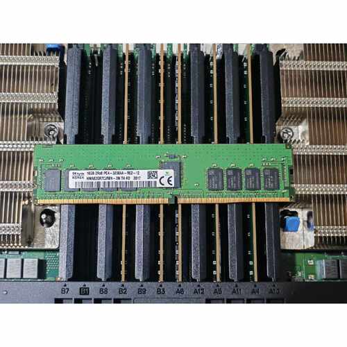 【请询价】全新SK海力士HMA82GR7CJR8NXN1