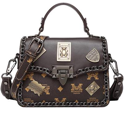 路易米希尔复古徽章锁扣小方包