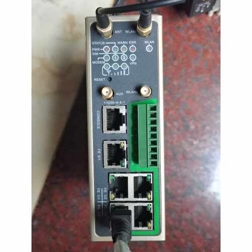 议价映翰通无线工业路由器IR915L拆机件功能完好成色不维修