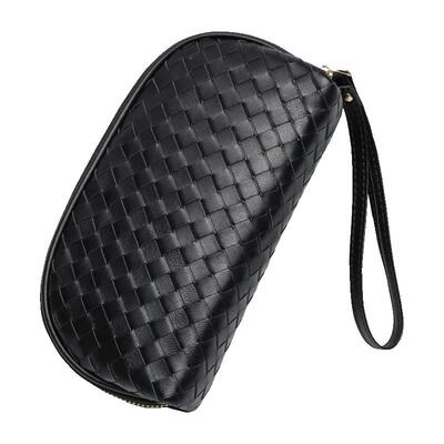 时尚手工编织羊皮大容量手拿包女