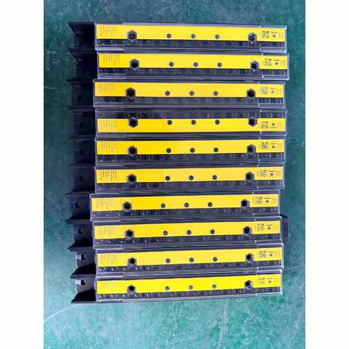 询价-SICK安全光栅C4M-EE 0213A1AA0， 17根