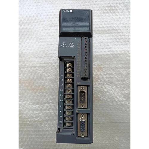 J262 DS2-20P4-AS/400W 信捷 驱动器拆机