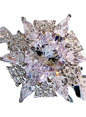 银镀金冰雪花戒指镶嵌莫桑钻