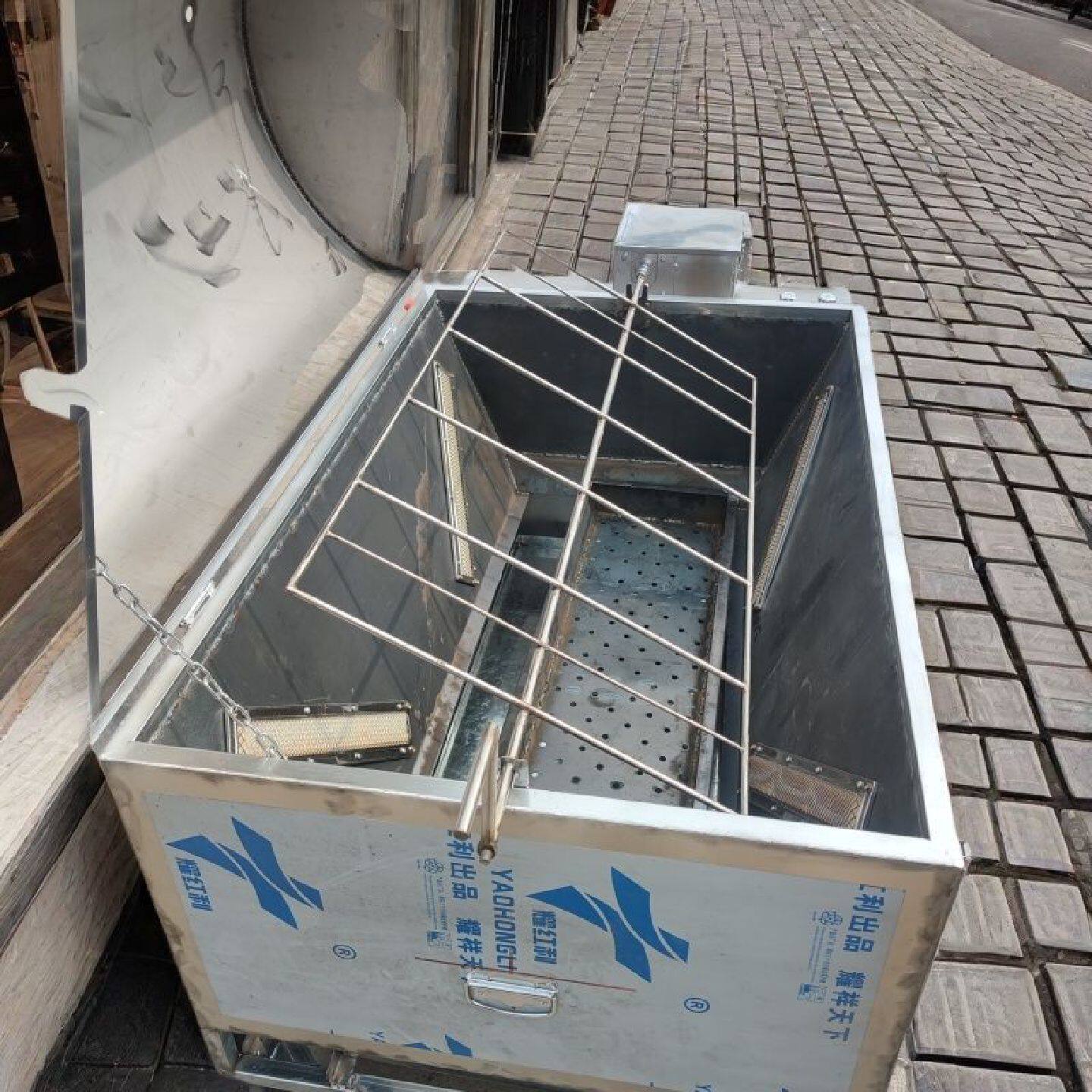 新款燃气烤全羊炉子商用无烟木炭烤羊腿烤鸡羊排猪专用翻转烧烤炉