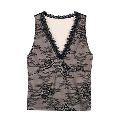 心动讯号蕾丝拼接V领吊带背心