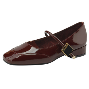 达芙妮法式玛丽珍女鞋2026新款红色单鞋女浅口小皮鞋女款平底婚鞋