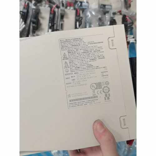 议价安川伺服驱动器SGD7S5R5A30B750W功率拆机维修