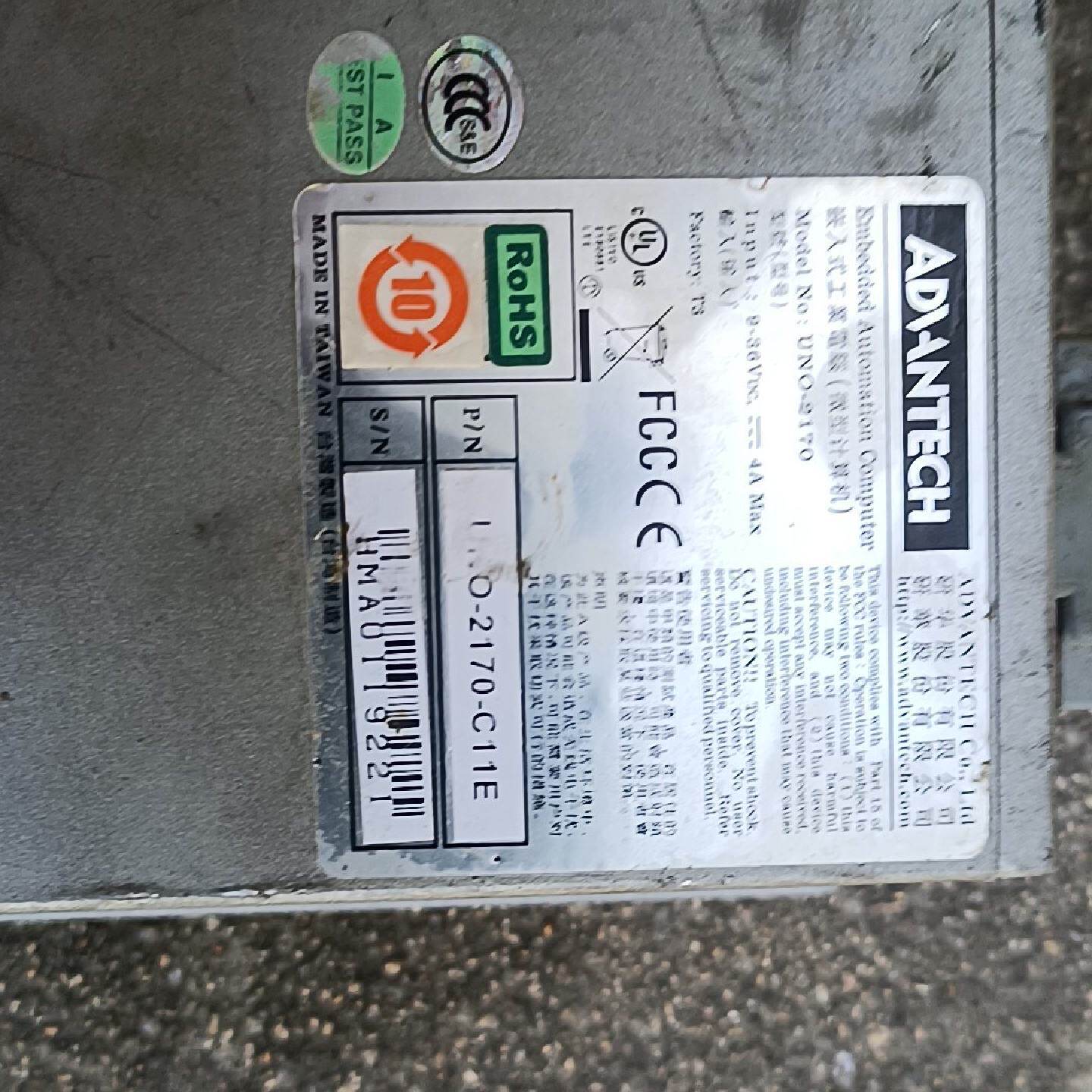 溢价-研华UNO-2170嵌入式工控机  带4个RS232