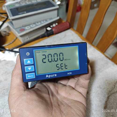 议价电导/电阻率控制器，型号：A30CD-AA1，具体看图，实物维修