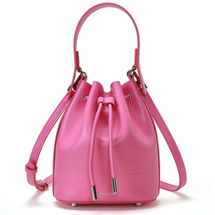 OMENTAR欧蒙特小众芙蓉水桶包女秋冬新款百搭手提单肩斜挎包包