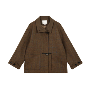 BLANK LABEL羊毛混纺大衣女冬季2025时尚短款牛角扣立领毛呢外套