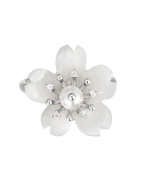 2025春夏新款原创白色花朵戒指女轻奢高级感气质精致时尚食指戒