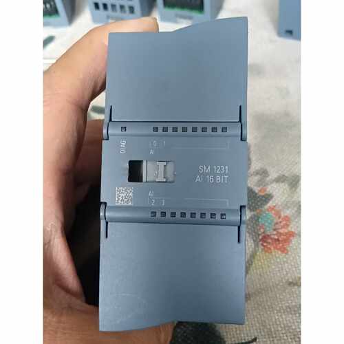 询价-S71200SM1231AI16BIT模拟量可维修