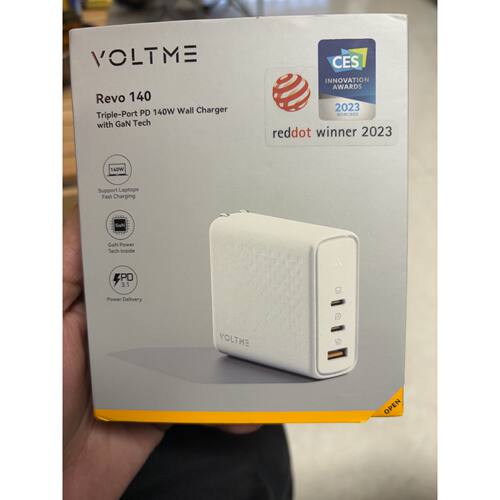 全新VOLTME Revo 140W氮化镓快充头，三口输出，