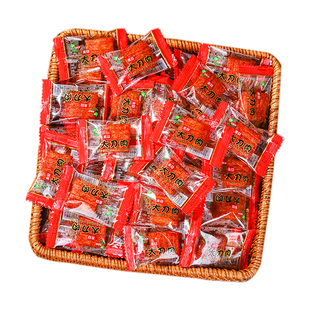 大刀肉辣条批发零食8090后网红怀旧素食麻辣湖南休闲食品便宜回忆