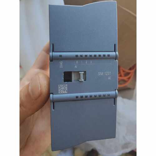 【议价-可维修】  SM1231 模拟量模块 /均有货