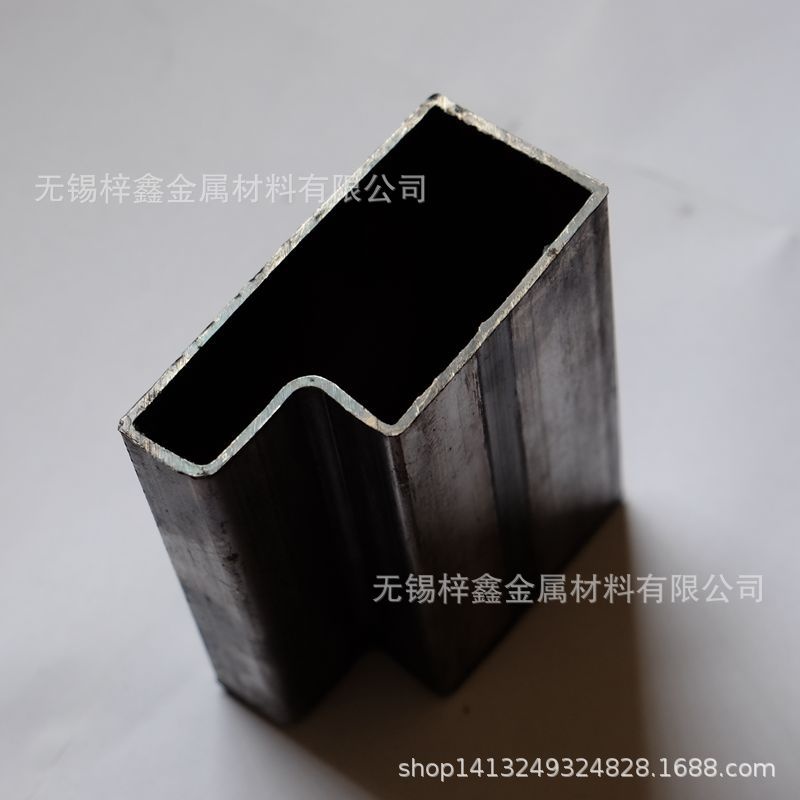 批发直供P型管焊接钢管P50×110 无锡承重2吨重型货架仓储U型梁