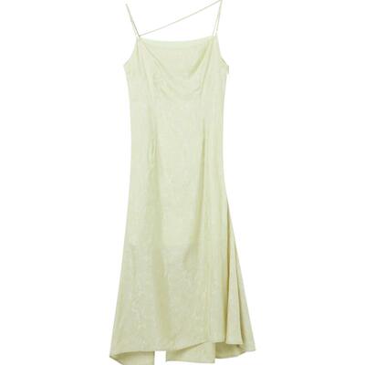 MISSCOCOON茶歇吊带裙微光提花浅绿不规则肩带开叉裙春夏