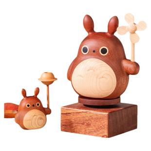 创意实木龙猫风车摆件情侣送礼客厅摆放装饰品卡通情人节生日礼物