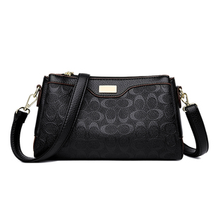 斜挎包包女款2025新款真皮大容量软皮中年女式单肩包妈妈款女包