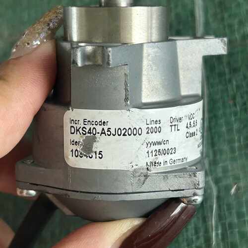 德国西克SICK编码器DKS40-A5J02000，2000