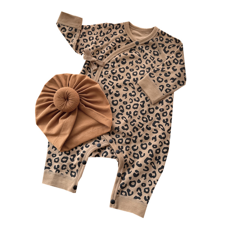 小孩衣服刚出生新生儿0一3月婴儿套装春秋初生宝宝a类和尚服59码