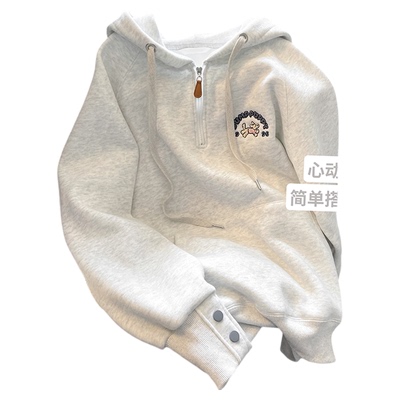 日系甜美刺绣连帽卫衣女