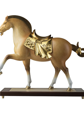 《马到成功马年纪念款》摆件
