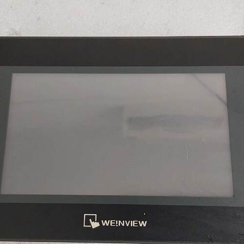 溢价-威纶触摸屏TK6070ip 1wv 成色如图 ，可上电，