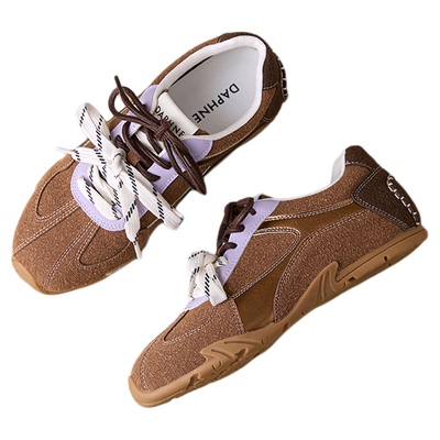 达芙妮2025春季新款增高德训鞋