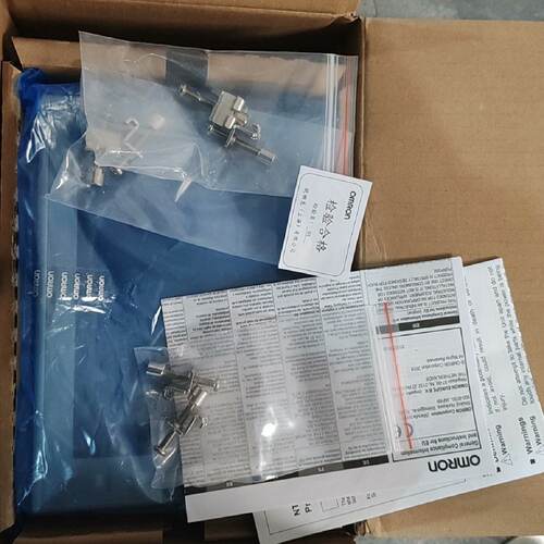 议价NT31-ST123B-V3 欧姆龙触摸屏大量库存现货实拍顺丰包邮议价