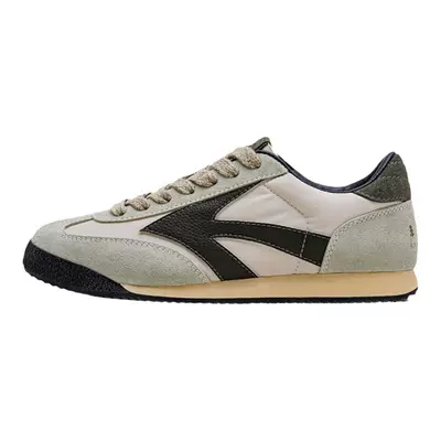 马登男生夏天薄款板鞋休闲潮鞋