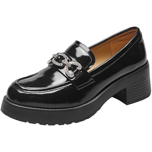 意尔康女鞋2026春季新款真皮小皮鞋通勤厚底气质乐福鞋配裙子单鞋