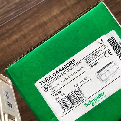 议价施耐德可程式设计TWDLCAA40DRF 全新原装正品 最后2只