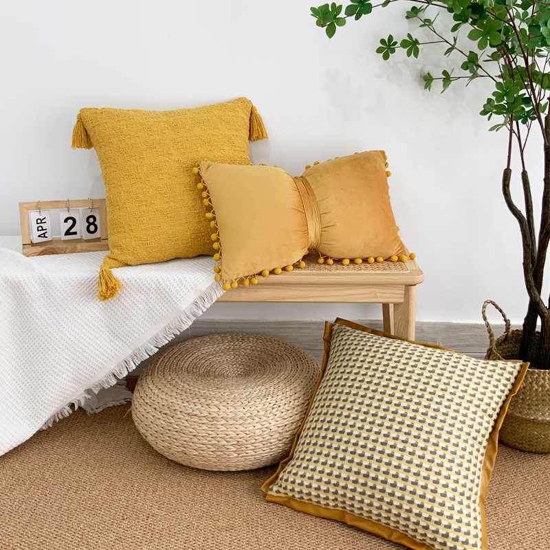 家居抱枕套装涤棉色织皮毛客厅pu吊棉麻穗球靠垫绒布拼接绑带流苏