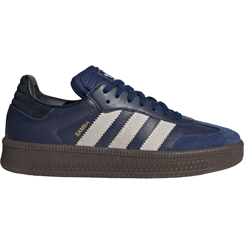 Adidas/阿迪达斯官方正品三叶草男女同款耐磨运动休闲板鞋IE9179