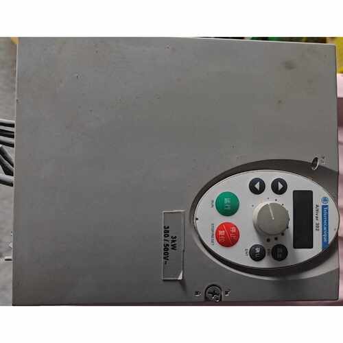 询价撕耐德变频器3KW  ATV302HU30N4质量保