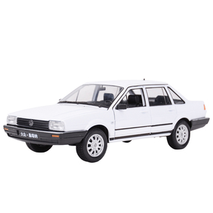 威利1:24大众桑塔纳普桑尚酷甲壳虫金属车模仿真静态合金汽车模型