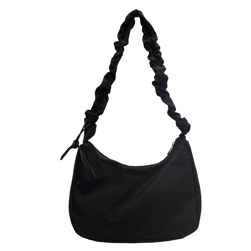 菇八八时尚褶皱云朵包女斜挎