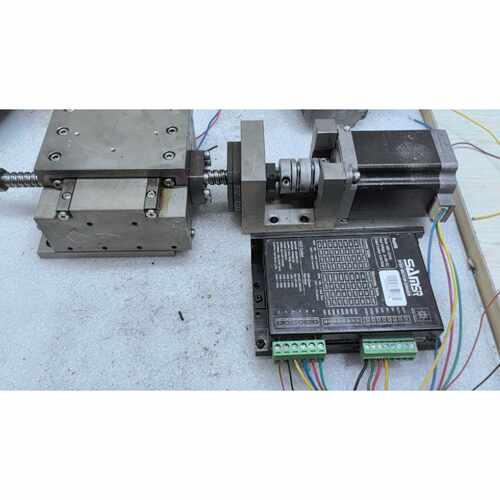 溢价-100mmX100mm交叉滚子导轨滚珠丝杆双层滑台