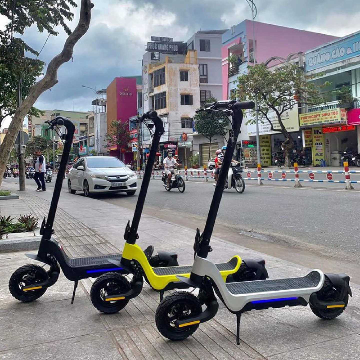 议价s9plus越野电动滑板车scooter成人折叠滑板车代步车便携欧美