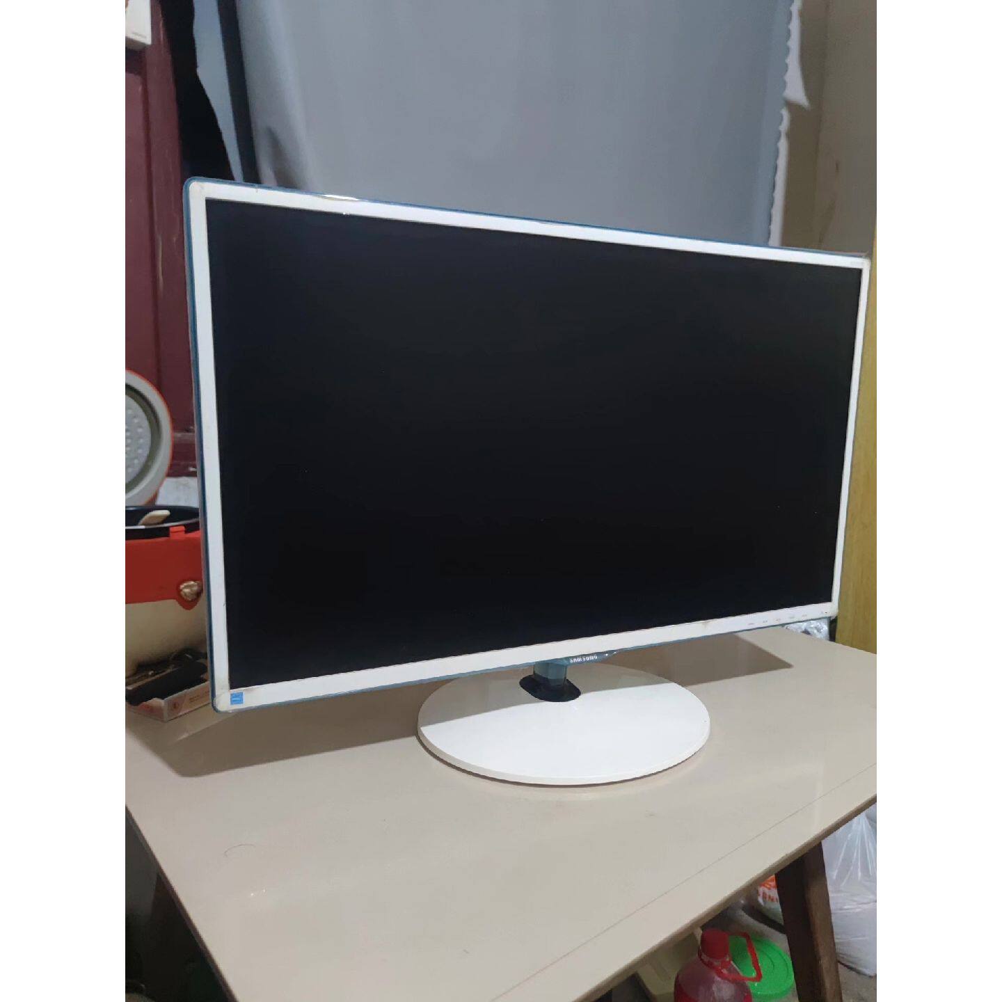 议价27寸显示器,型号S27D360H 白蓝水晶边框,PLS